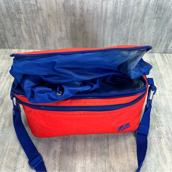 Vintage Igloo Soft Cooler Backpack Convertable Lunchbox Can Beverage 12x7x5 - Picture 9 of 13
